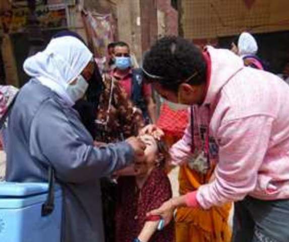 تطعيم 218 ألفا و128 طفلا خلال اليوم الثانى لحملة ”شلل الأطفال” بأسوان
