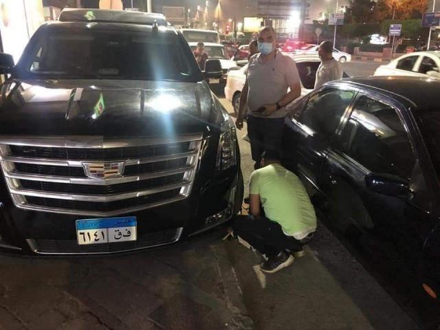 مرور الدقي يكلبش سيارة الممثل محمد رمضان