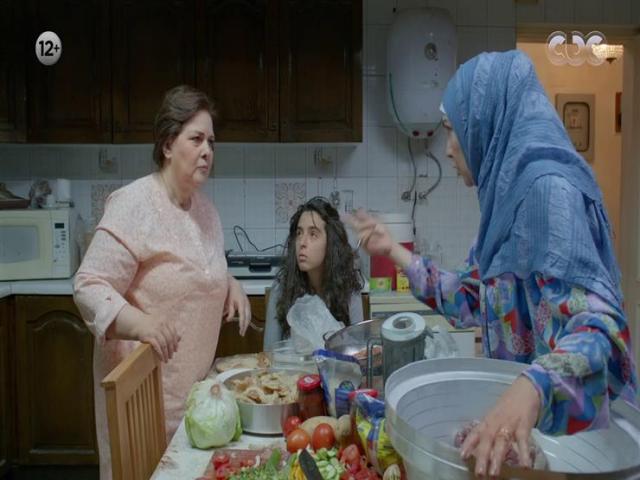 أدوار دلال عبدالعزيز للأم في الدراما