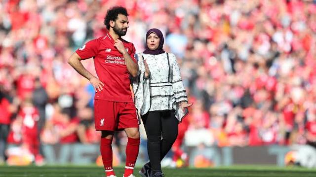 محمد صلاح وزوجته