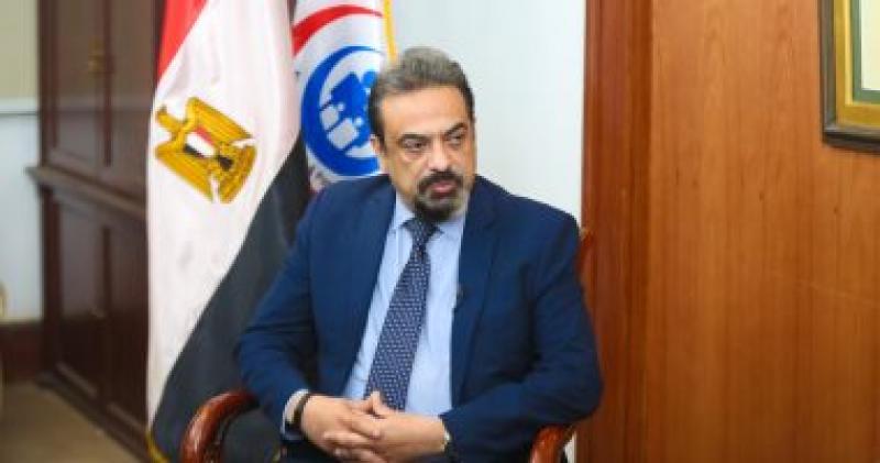 الدكتور حسام عبد الغفار المتحدث  باسم وزاره الصحه 