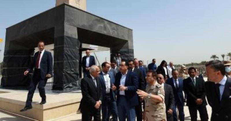 رئيس الوزراء خلال جولته بالمتحف الكبير : ” عاوز تكثيف للشغل كأن الافتتاح بكره ”