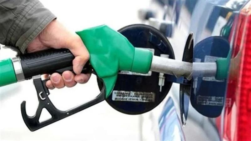 الحكومة تقرر تثبيت أسعار الوقود لمدة 3 أشهر