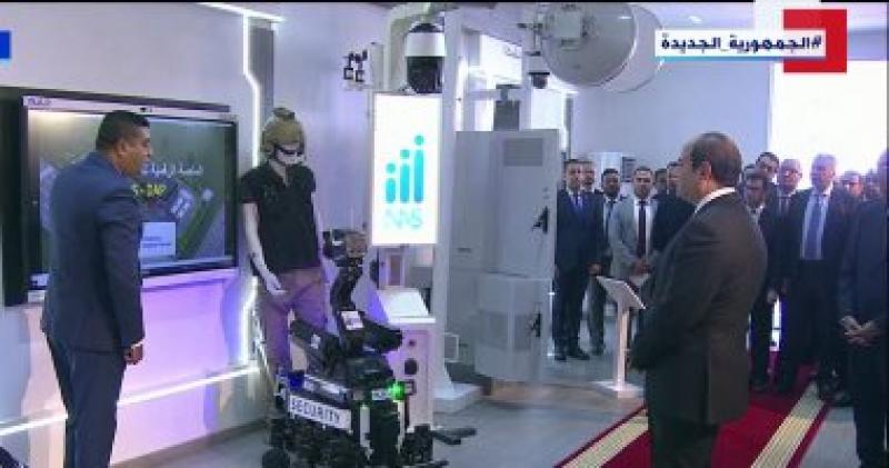 الرئيس السيسي خلال افتتاح الشبكه الوطنيه للطوارئ والسلامه 