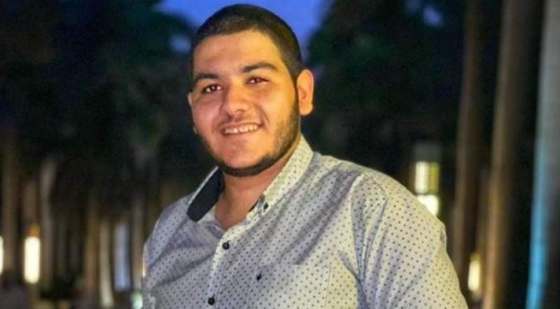 نتقابل في الجنة│ وفاة شاب ساجدا أثناء صلاة الفجر.. وصديقه: كان بيقول هترسى على الحور العين