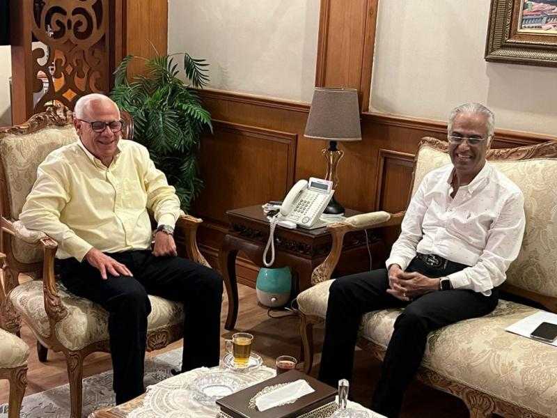 محافظ بورسعيد يؤكد على  أهمية دور الجامعة في بناء وتأهيل الشباب