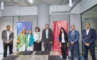 بروتوكول بين «رواد الهندسة الحديثة» ومؤسسة فاروق الباز للقضاء على الأمية