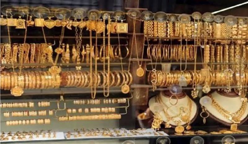 عيار 21 الآن بيعًا وشراءً.. .. مفاجأة صادمة في سعر الذهب اليوم السبت 9 سبتمبر 2023