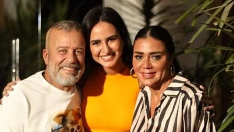 شريف منير يعلن تغيير موعد مسلسله الجديد ”وبقينا اتنين”