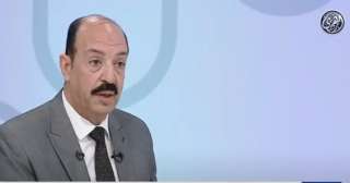 محلل أسواق مال: الدولة أكبر المستفيدين من قرار خفض الفائدة | فيديو