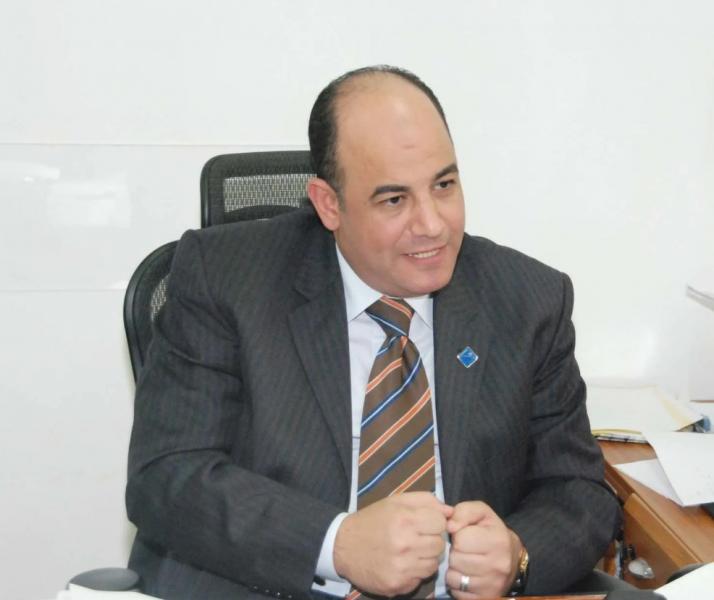 خبير مصرفي: مصر بعيدة عن اقتصاد الحرب ولديها مقومات قوية