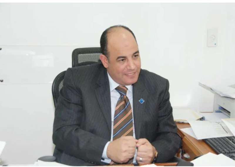 طارق متولي
