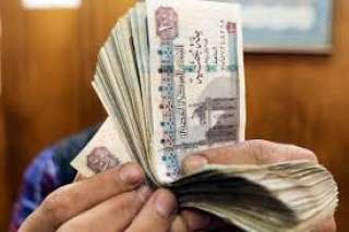 خبير يكشف أسباب انتعاش الجنيه المصري وتراجع الذهب