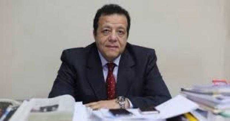 عاطف عبد اللطيف: العلمين والإسكندرية كامل العدد ومرسى علم و الغردقة في الصدارة