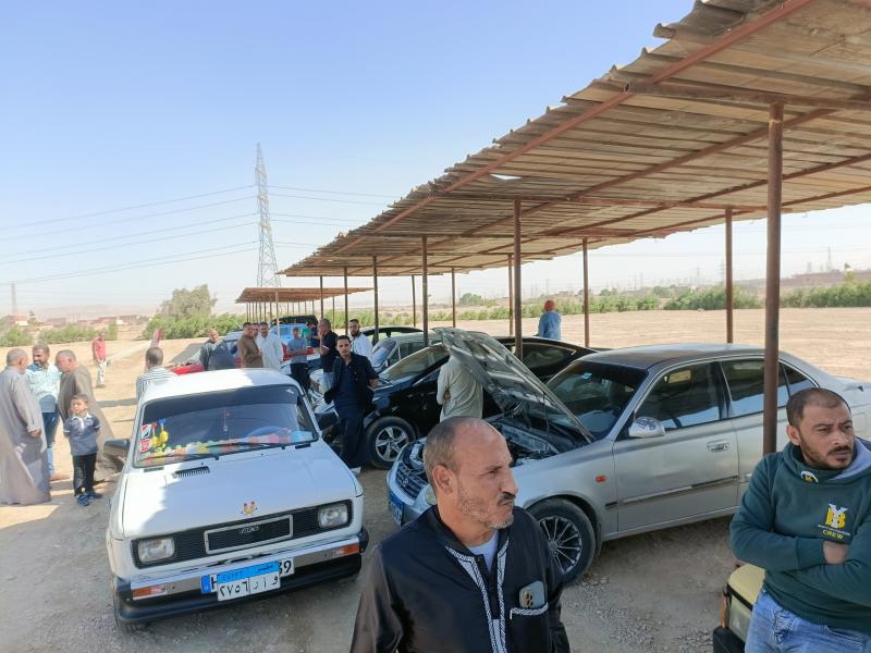 سوق السيارات