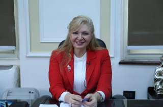 خبيرة لـ”رؤية”: التعامل التجاري بين مصر والصين بالجنيه واليوان يخفف الضغط على... خبيرة لـ”رؤية”: التعامل التجاري بين مصر والصين بالجنيه واليوان يخفف الضغط على الدولار