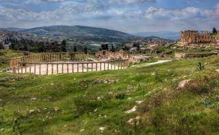 توقعات إيجابية بعودة الانتعاش السياحي إلى الأردن مطلع شتاء هذا العام توقعات إيجابية بعودة الانتعاش السياحي إلى الأردن مطلع شتاء هذا العام