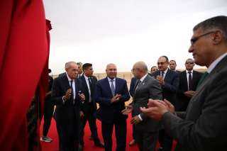 مجموعة المنصور تضع حجر الأساس لمصنع ”ماك” الجديد لتصنيع وسائل النقل مجموعة المنصور تضع حجر الأساس لمصنع ”ماك” الجديد لتصنيع وسائل النقل