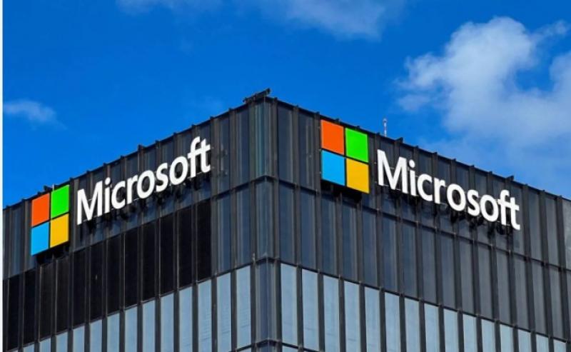 ”ماعت جروب”: مايكروسوفت تصدر آلاف رقاقات الذكاء الاصطناعي إلى الإمارات | فيديو