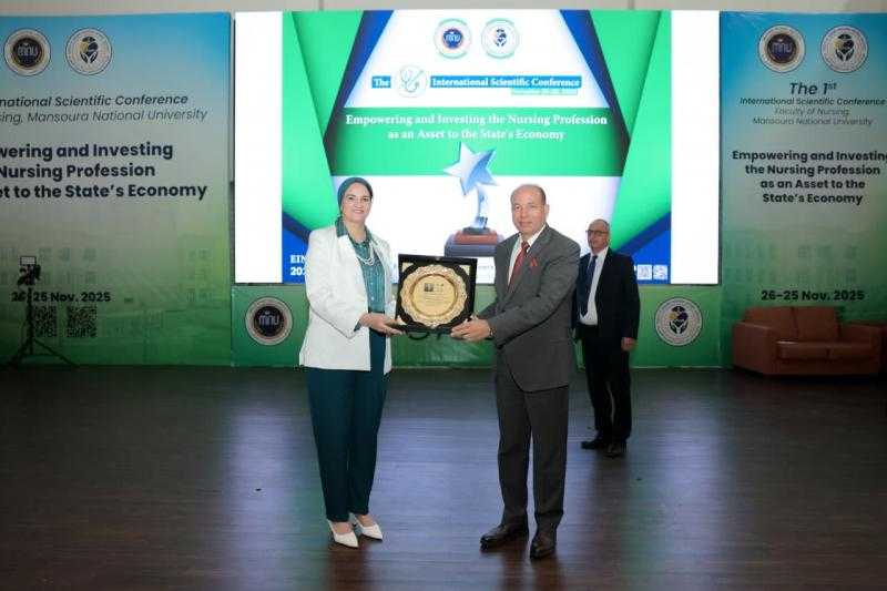 التمريض دعامة أساسية للاقتصاد الوطني والجامعات الأهلية شريك رئيسي في تطوير المهنة