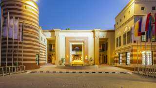 راديسون بورت غالب يحتفل بالموسم الجديد بتكريم العاملين بالفندق