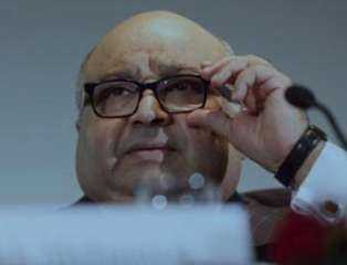 الجابر وباسندوة: السلام هو النصر الحقيقي وبناء الدولة يبدأ بإنهاء الحرب الجابر وباسندوة: السلام هو النصر الحقيقي وبناء الدولة يبدأ بإنهاء الحرب