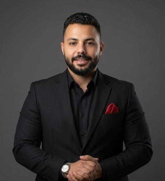 المستشار أحمد إيهاب يحذر من ”فخاخ التقييم الموحد” في سوق الاستحواذ على الشركات